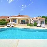 Gardena Villa *