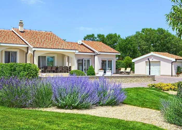 Gardena Villa